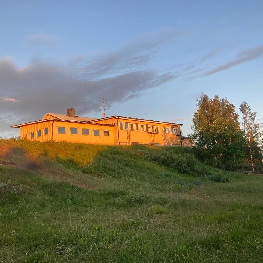 Kuttainen Lodge Karesuando Exterior photo